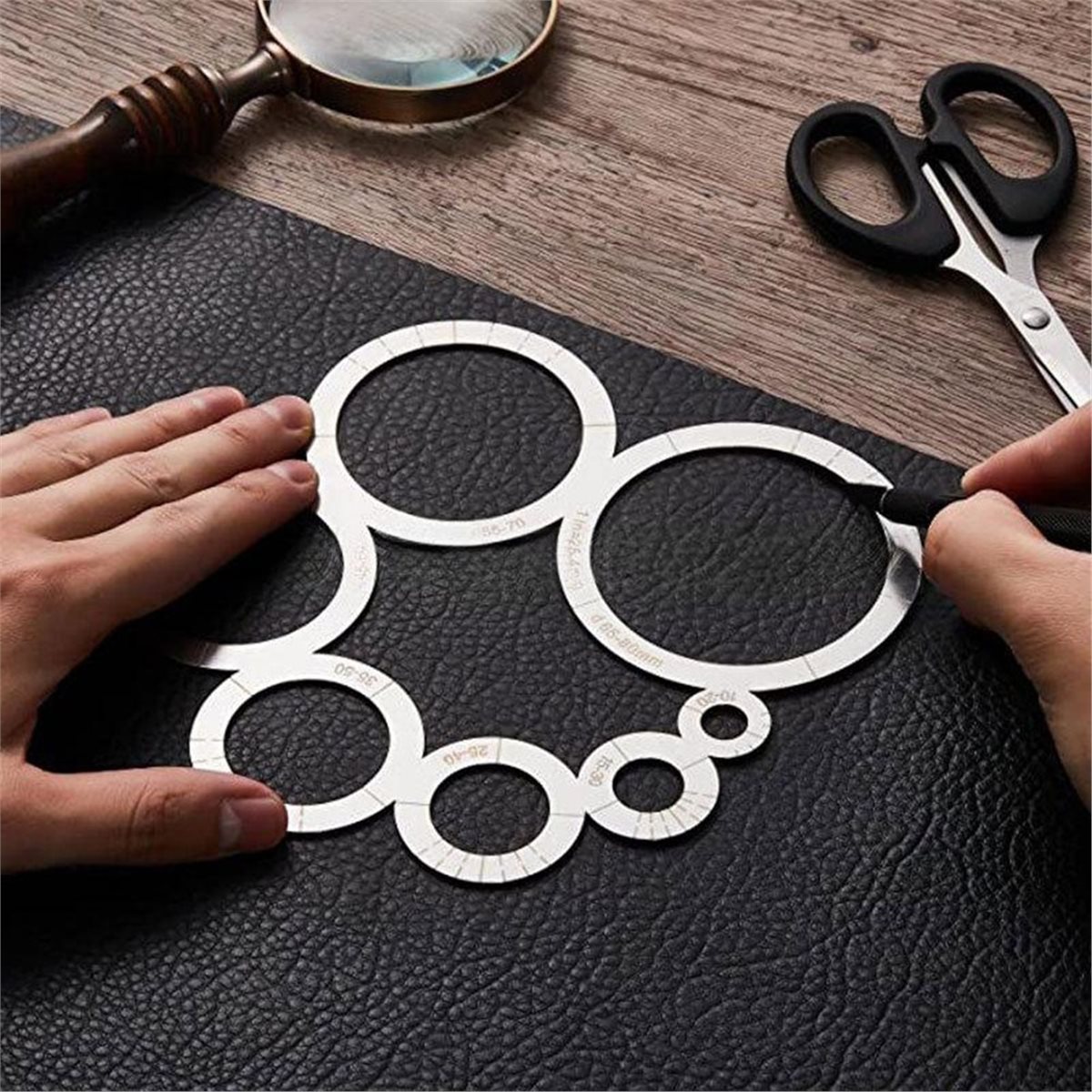Leatherwork Ruler - Lederbearbeitungs-Eckenschneidelineal mit Rundstanzer - Unverzichtbares Bastelwerkzeug