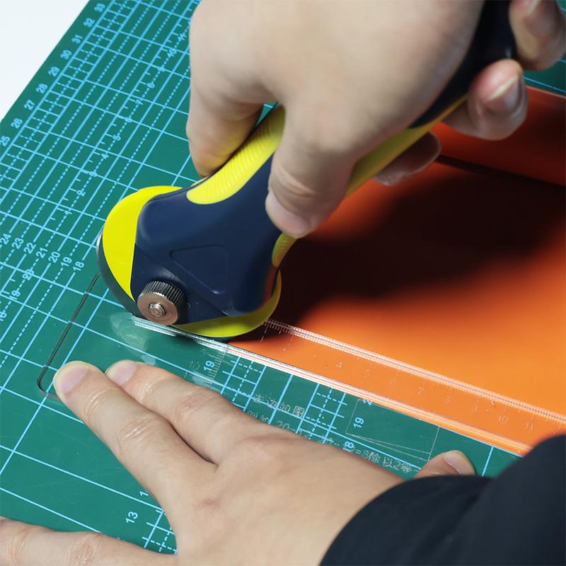 Bogenmacher-Flachlederlineal,  – Leatherwork Ruler Bewertung und Preis